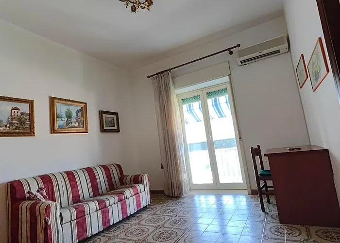 דירה Lungomare Vazzana